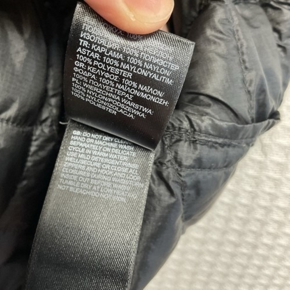 NWOT The North Face ThermoBall Eco Black Outdoor Puffer Vest Men XL Vietnam - Picture 4 of 11